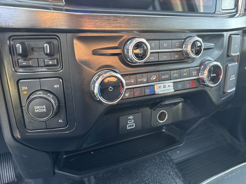 Used 2024 Ford F450 Lariat w/ Chrome Package AWD/4WD image 19