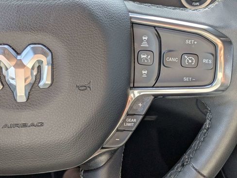 Used 2025 RAM 1500 Laramie AWD/4WD image 29