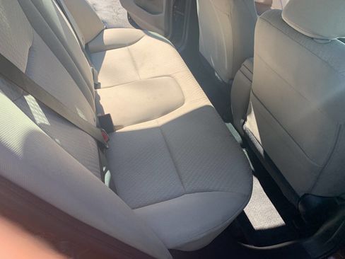 Used 2014 Honda Civic EX image 16