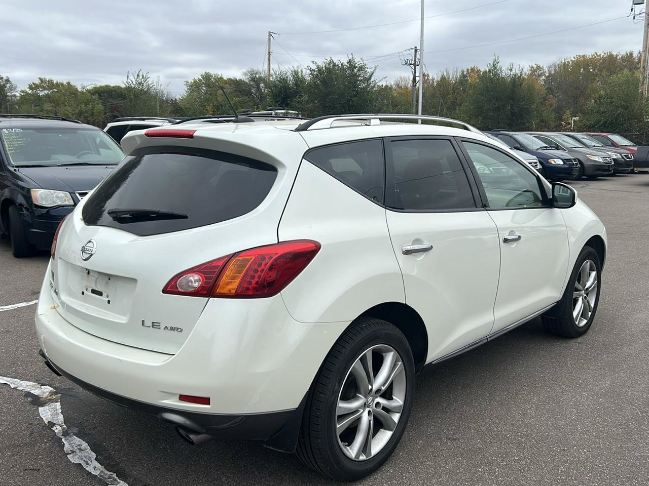 Used 2009 Nissan Murano LE AWD/4WD image 5