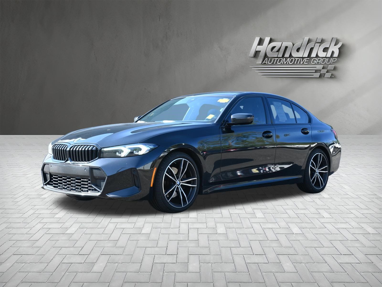 Used 2023 BMW 330i xDrive Sedan AWD/4WD image 5