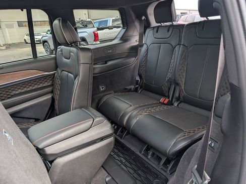 Used 2021 Jeep Grand Cherokee L Summit w/ Advanced Protech Group IV AWD/4WD image 16