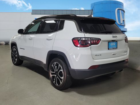 Used 2022 Jeep Compass Limited AWD/4WD image 4
