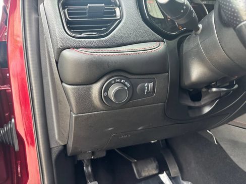 Used 2024 Dodge Durango GT AWD/4WD image 15
