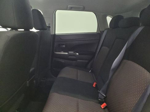 Used 2019 Mitsubishi Outlander Sport SE image 18