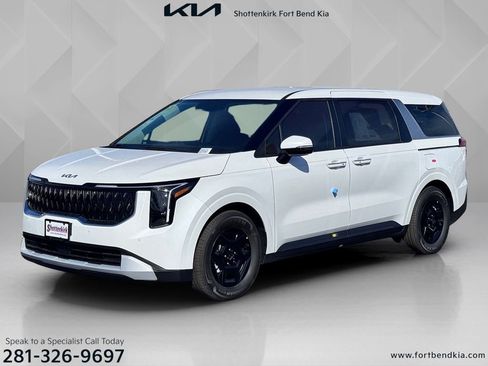 New 2026 Kia Carnival image 1