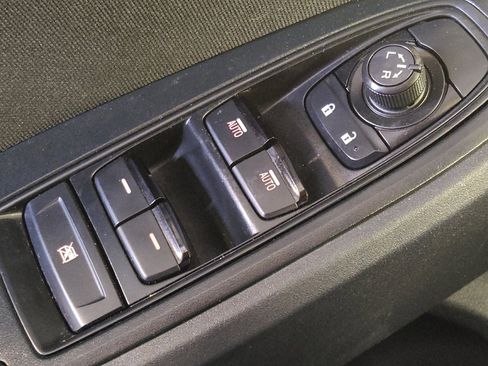 Used 2019 Subaru Impreza 2.0i Premium w/ Eyesight & BSD/Rcta & SRF AWD/4WD image 27