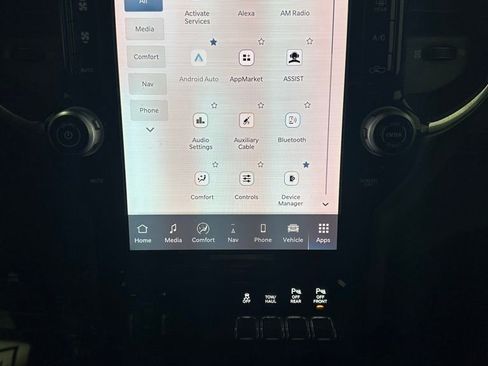 Used 2025 RAM 2500 Laramie image 36