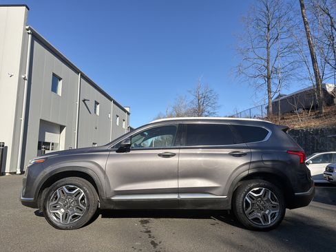 Used 2023 Hyundai Santa Fe Limited image 9