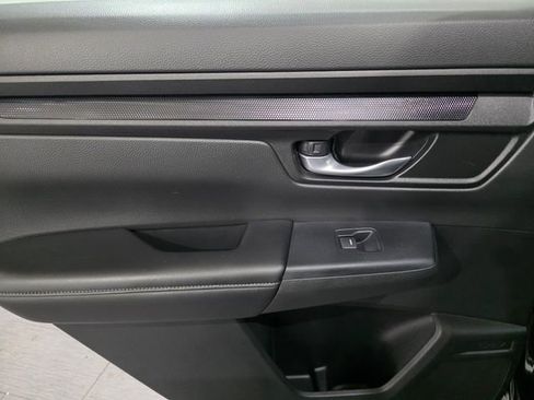 Used 2023 Honda CR-V LX image 11