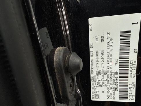 Used 2022 Toyota Tundra SR5 w/ Convenience Package RWD image 54