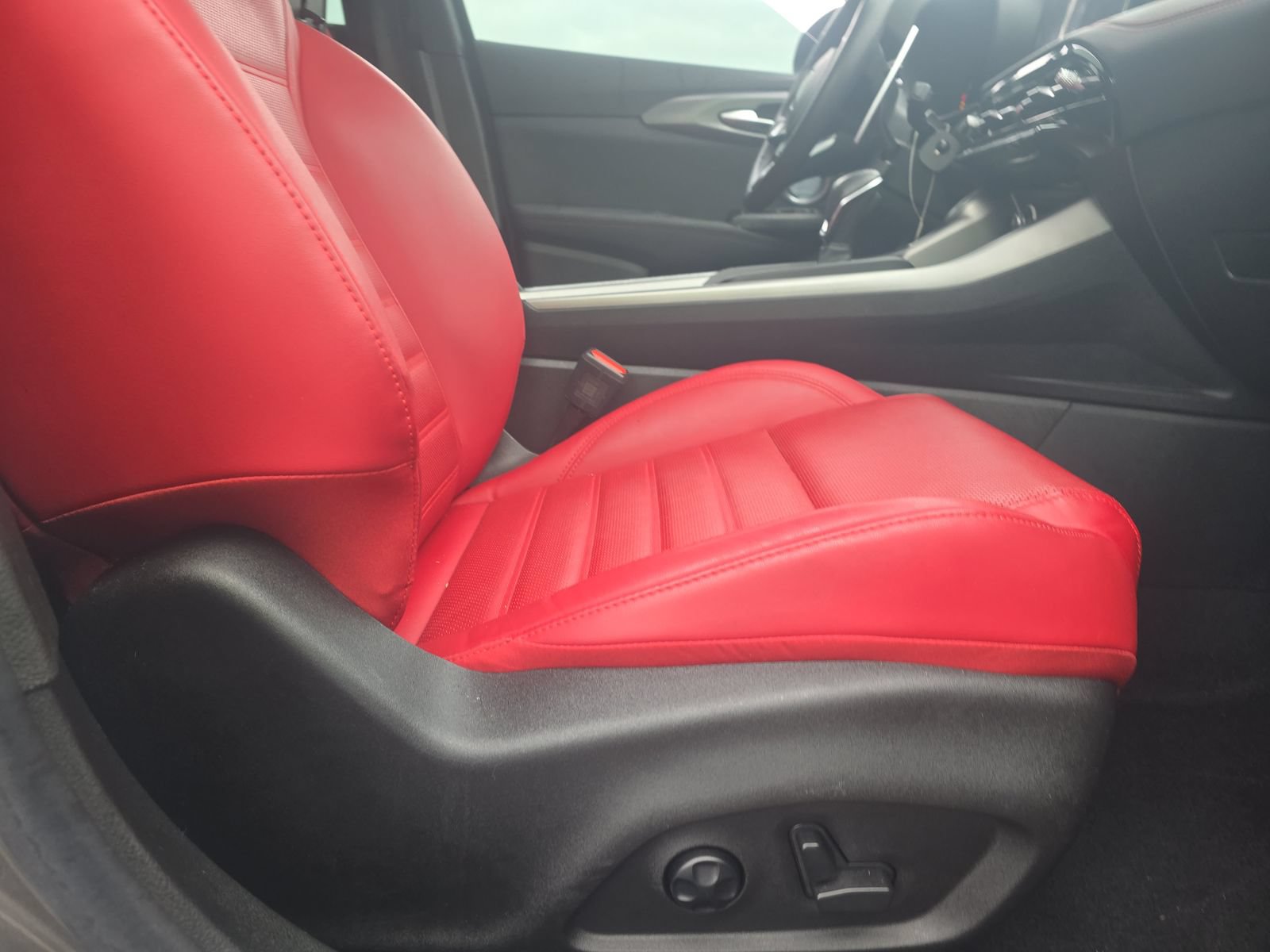 Used 2024 Dodge Hornet R/T Plus w/ Tech Pack Plus w/o Parking AWD/4WD image 13