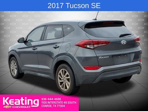 Used 2017 Hyundai Tucson SE FWD image 2