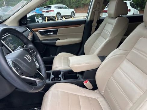 Used 2017 Honda CR-V Touring image 9