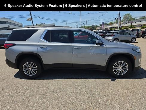 Used 2023 Chevrolet Traverse LT AWD/4WD image 2