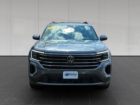 Used 2025 Volkswagen Atlas SE AWD/4WD image 8