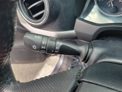 Used 2021 Toyota Tacoma SR5 RWD image 23