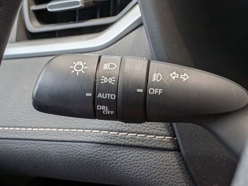 Used 2024 Toyota RAV4 XLE Premium image 9