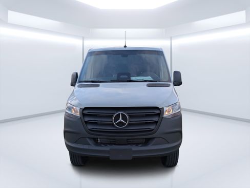 New 2026 Mercedes-Benz Sprinter 144 Cargo image 10