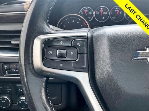 Used 2021 Chevrolet Tahoe Z71 w/ Rear Media and Nav Package AWD/4WD image 18