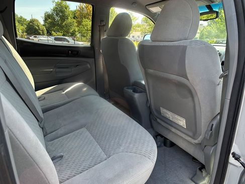 Used 2011 Toyota Tacoma 4x4 Double Cab w/ SR5 Pkg #2 image 18