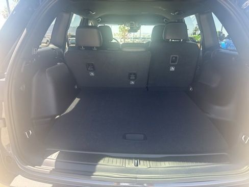 New 2025 Jeep Grand Cherokee Altitude image 5