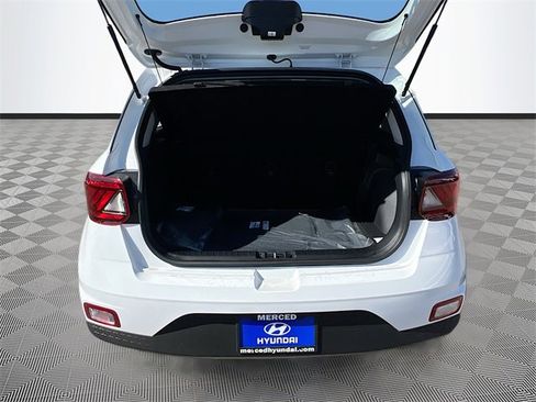 New 2026 Hyundai Venue SEL image 25