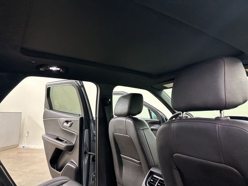 Certified 2024 Chevrolet Blazer RS w/ Driver Confidence II Package image 22