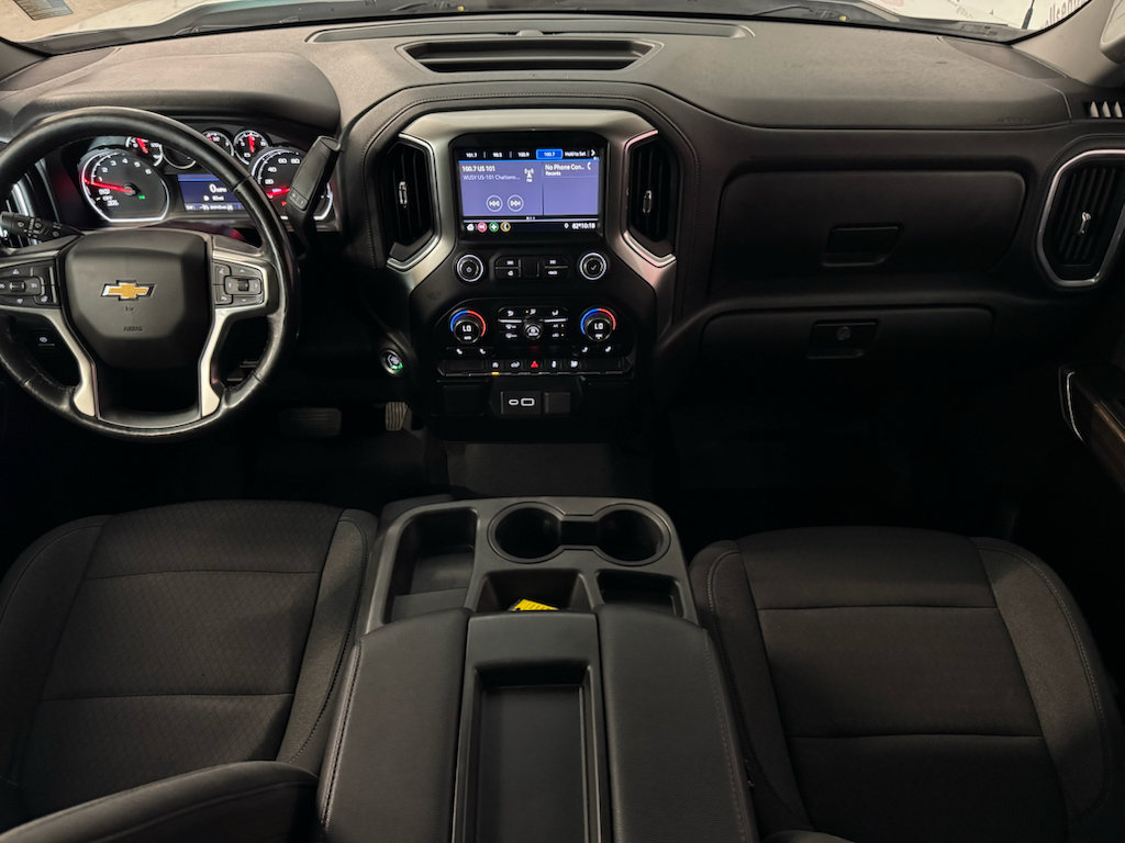 Used 2021 Chevrolet Silverado 1500 LT AWD/4WD image 19