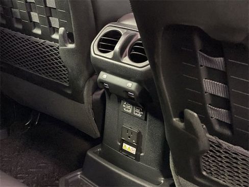 Used 2021 Jeep Wrangler Unlimited Rubicon w/ Xtreme Recon 35" Tire Package image 27