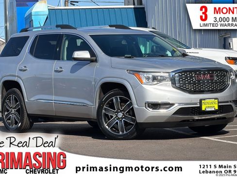 Used 2017 GMC Acadia Denali w/ Technology Package AWD/4WD image 1