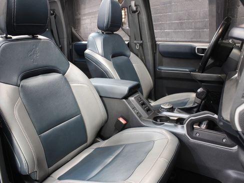 Used 2022 Ford Bronco Outer Banks w/ SASQUATCH PKG w/ Sasquatch Package image 50