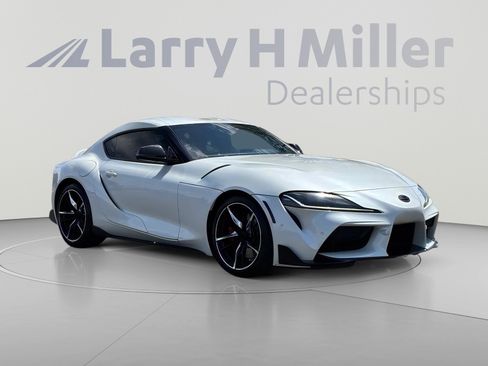 Used 2022 Toyota Supra Premium w/ Driver Assist Package RWD image 8