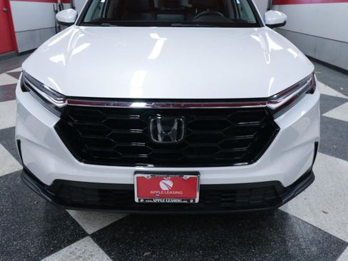 Used 2023 Honda CR-V EX image 5