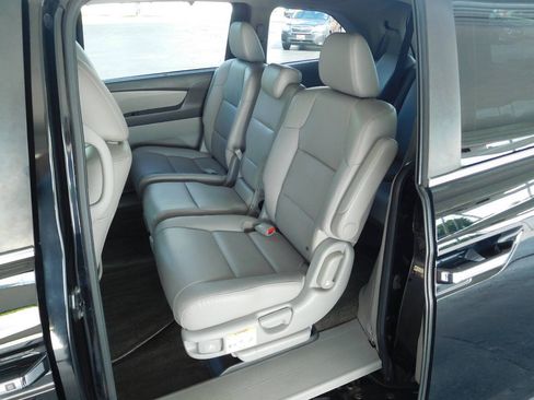 Used 2014 Honda Odyssey EX-L image 11