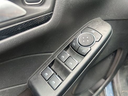 Used 2025 Ford Escape ST-Line image 26