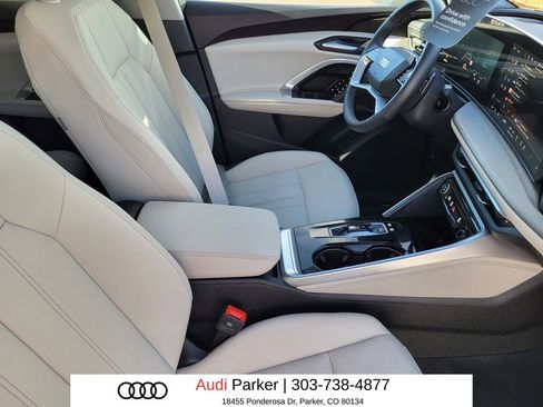 New 2025 Audi Q5 Premium image 12