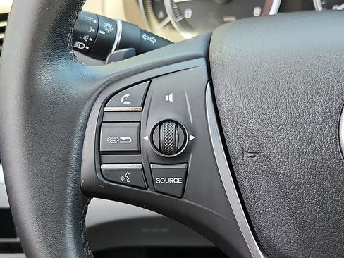 Used 2015 Acura TLX FWD image 22