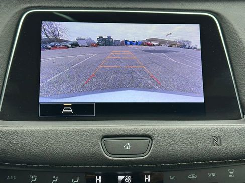 Used 2021 Cadillac XT4 Premium Luxury image 21