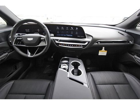 New 2026 Cadillac Lyriq Sport image 9