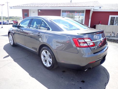 Used 2015 Ford Taurus SEL w/ Equipment Group 201A FWD image 4