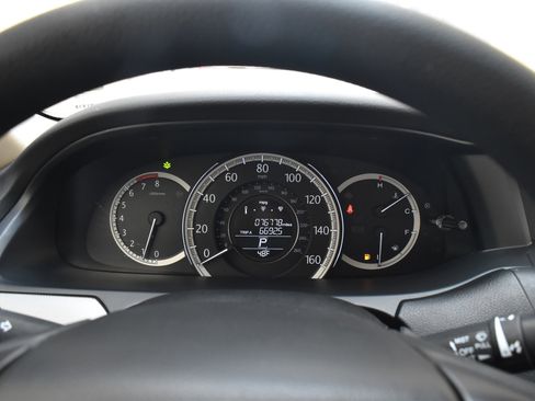 Used 2013 Honda Accord LX image 30