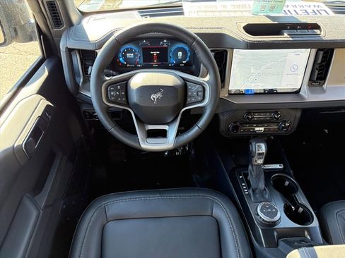 New 2025 Ford Bronco Outer Banks image 20