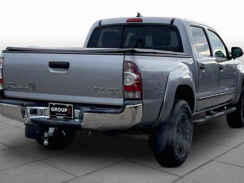 Used 2015 Toyota Tacoma PreRunner w/ SR5 Package image 12
