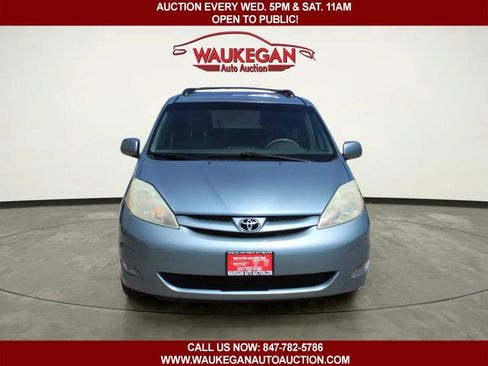 Used 2006 Toyota Sienna FWD image 2