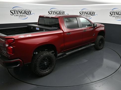 Used 2020 Chevrolet Silverado 1500 Custom w/ Custom Value Package AWD/4WD image 24