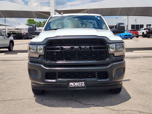 Used 2024 RAM 2500 Tradesman AWD/4WD image 2