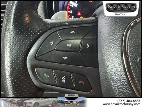 Used 2022 Dodge Durango R/T w/ Blacktop Package AWD/4WD image 17