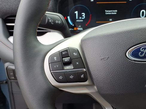 New 2026 Ford Explorer Active AWD/4WD image 16