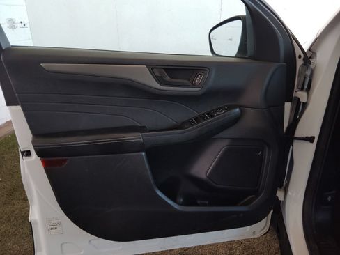 Used 2023 Ford Escape Active AWD/4WD image 20